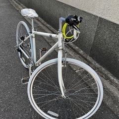 353番　全車両格安販売‼️ 700c 変速　クロスバイクの画像