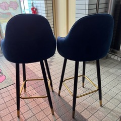 カウンターチェアーの画像