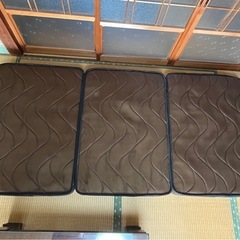 シングルサイズ・ボンネルコイル・三つ折りベッドマットレスの画像