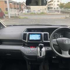 【バックカメラ　　後席モニター　ETC　ナビ　テレビ】H23年　ステップワゴン　39.8万円　車検新規2年取得の画像