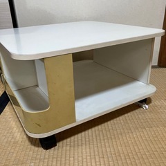 キャスター付き収納テーブル
の画像