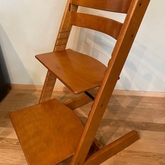 【交渉中】STOKKE ストッケ　トリップトラップ　木目調の画像