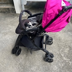 コンビベビーカーの画像