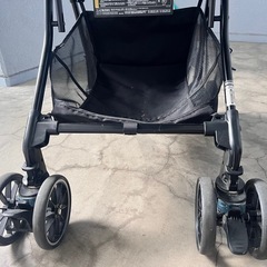 スゴカルα 4キャス Light エッグショック Simplight（トイザらス・ベビーザらス限定モデル） の画像