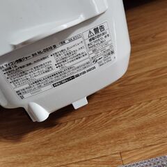 ZOJIRUSHIマイコンジャー炊飯器   5.5合炊き　NL-DA10 　ホワイトの画像