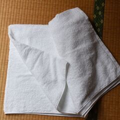 日本製　大型バスタオル白の画像