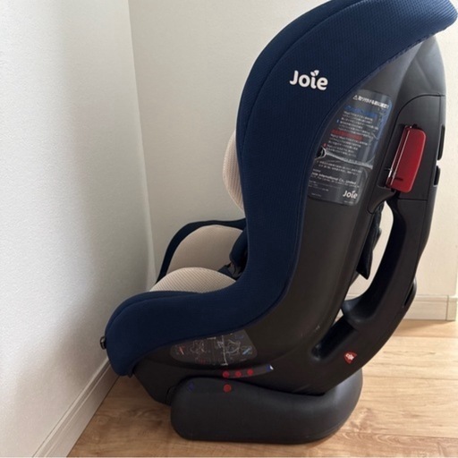 チャイルドシート　joie 　KATOJI