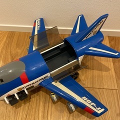 ジャンク品　トミカ　ハイパーブルーポリス　飛行機　おもちゃの画像