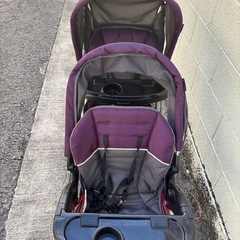 【価格変更しました】2人乗り　ベビーカーの画像