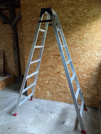 美品‼︎　アルミ製7段脚立