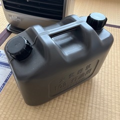 石油ファンヒーターの画像