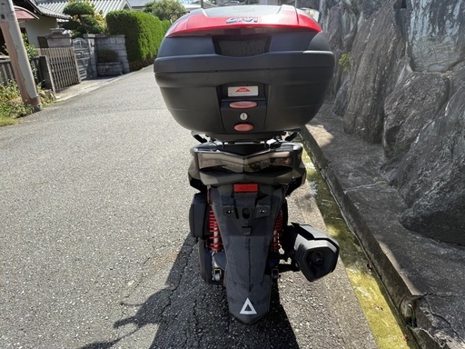 ヤマハ　シグナスx シグナス125XSR 四型　SEA5J 実動！　セル1始動　リアボックス付き　始動動画あり　直接引き取り可　現車確認 ヤマハシグナスx シグナス125XSR 四型SEA5J 実動！セル1始動リア