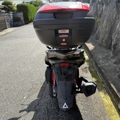 ヤマハ　シグナスx シグナス125XSR 四型　SEA5J 実動！　セル1始動　リアボックス付き　始動動画あり　直接引き取り可　現車確認の画像