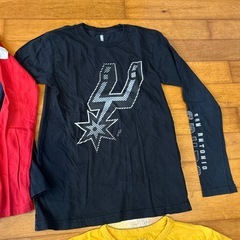 長袖Tシャツ　140の画像