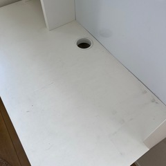 IKEA 学習机の画像