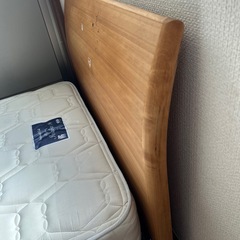 シモンズ　シングルベッドの画像