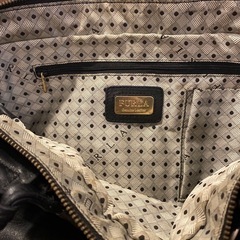 FURLA トートバッグ【ブラック本革】の画像