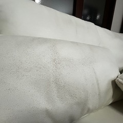 3人がけホワイトソファーの画像