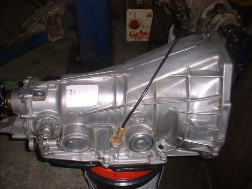 M.ベンツ190E-16VリビルトA/T販売23.25ー16V.A/Tの出品です