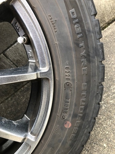 <受け渡し決まりました>
スタッドレスタイヤ・ホイール