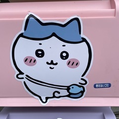 キャスター付き ゴミ箱 ちいかわシール付きの画像