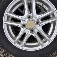 軽自動車14インチホイール　
ブリヂストンスタッドレスタイヤ155/65r14155/65r14の画像