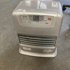 石油ファンヒーターの画像