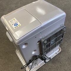 石油ファンヒーターの画像