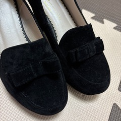 earth パンプス　23㎝の画像