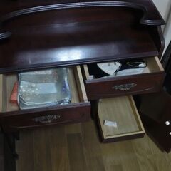 鏡台（コンセント付き　美品)の画像