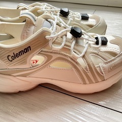 【新品未使用】Coleman サンダル
の画像