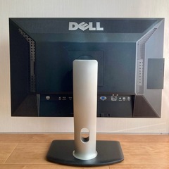 DELL  24インチ　ディスプレイの画像