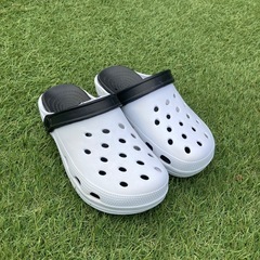 新品クロックス風サンダルの画像