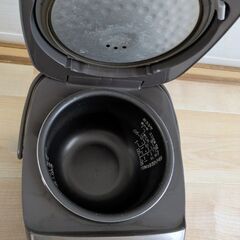 象印　炊飯器　3合炊きの画像
