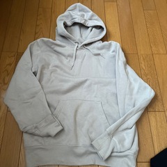 ユニクロ　GU パーカー　ニットの画像