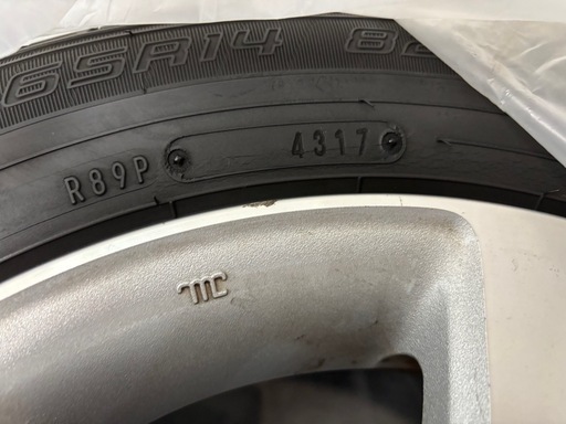 ホンダフィット？純正ホイール