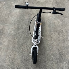 キックボード キックスクーター 折りたたみ式の画像