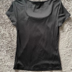 【超美品】icbアイシービー 
カットソーの画像