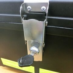 ■リアボックス バイク用ボックス バイクの荷台 鍵付き 黒 札幌 西区 西野店の画像