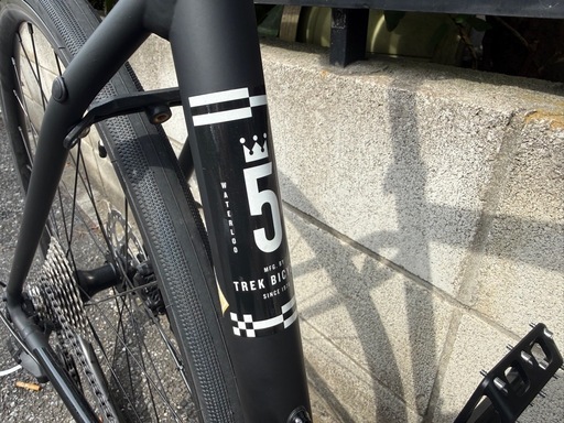 【美品】TREK Domane AL 5 Gen 4 DISC 2025