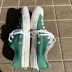 メンズスニーカーの画像