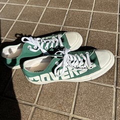 メンズスニーカーの画像