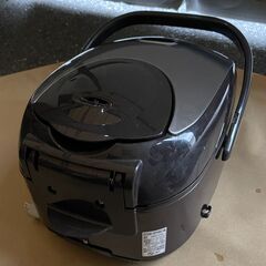 象印　炊飯器　NW-VP10E7の画像