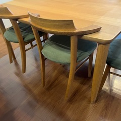 【取引中】大塚家具　ダイニングテーブルセット　椅子5脚の画像