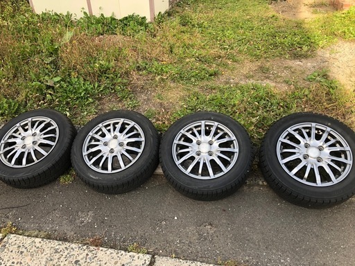 取引中　スタッドレスホイールセット155／65R14VRX