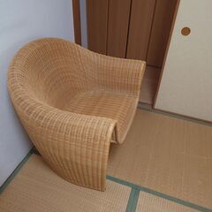 籐の椅子の画像