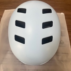 子供用ヘルメット　新品　Mサイズ（55-58cm）
の画像