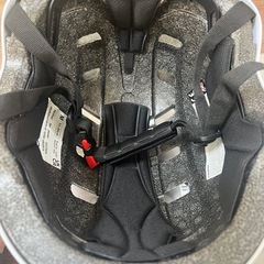 子供用ヘルメット　新品　Mサイズ（55-58cm）
の画像