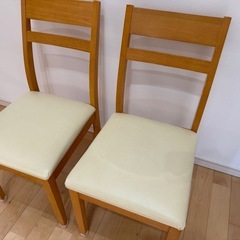 ニトリダイニングチェア2脚の画像