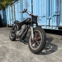 YAMAHA SR 400
の画像